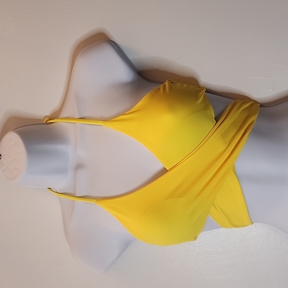 NWOT Shein, Banana Bikini, 2 Piece Set, Size Medium, Yellow and Blue - Picture 2 of 6